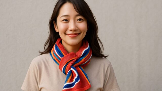 マフラータオルを巻いている女性